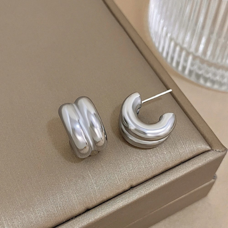 Large Gold Hoop Earrings