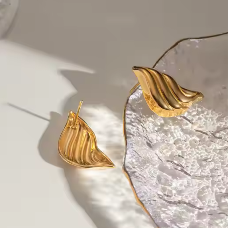Elegant and Delicate Design Angel Wing Earrings