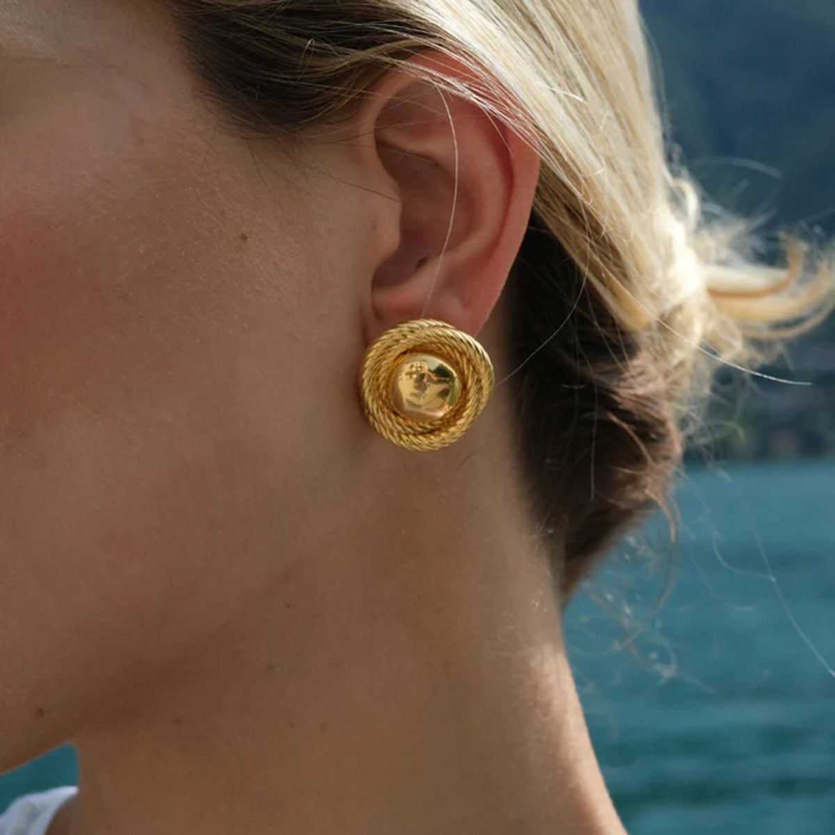 Luxurious Golden Earrings