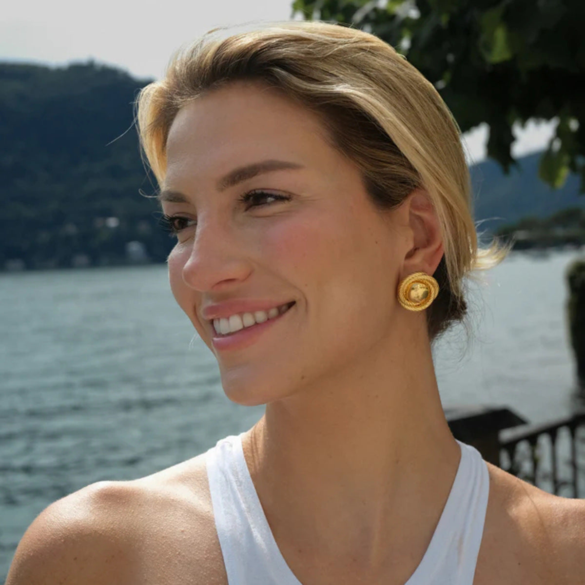 Luxurious Golden Earrings