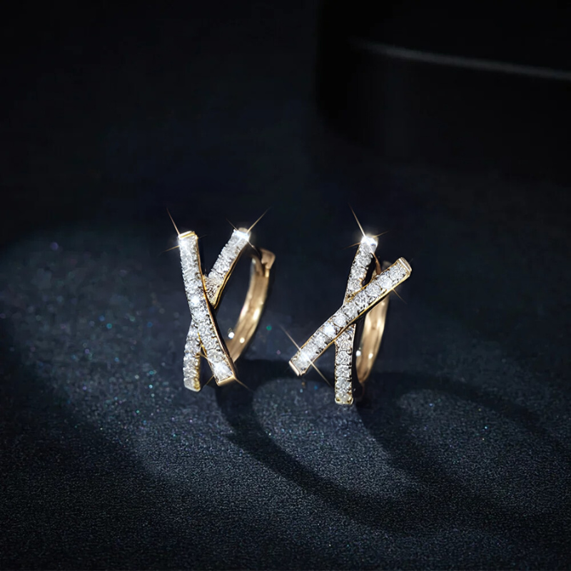 Sparkling Cross Earrings in 18k Gold Plated