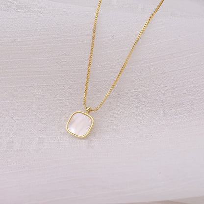 Pearl Pendant Necklace